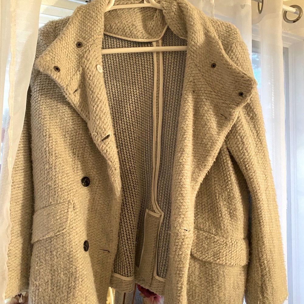 Fall spring or winter pea coat!